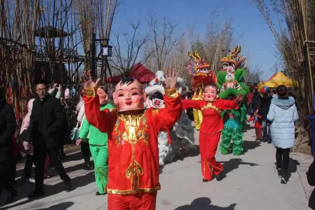 雪乡景区大年初三将闭园？不实！雪乡的温暖与谣言的寒冬