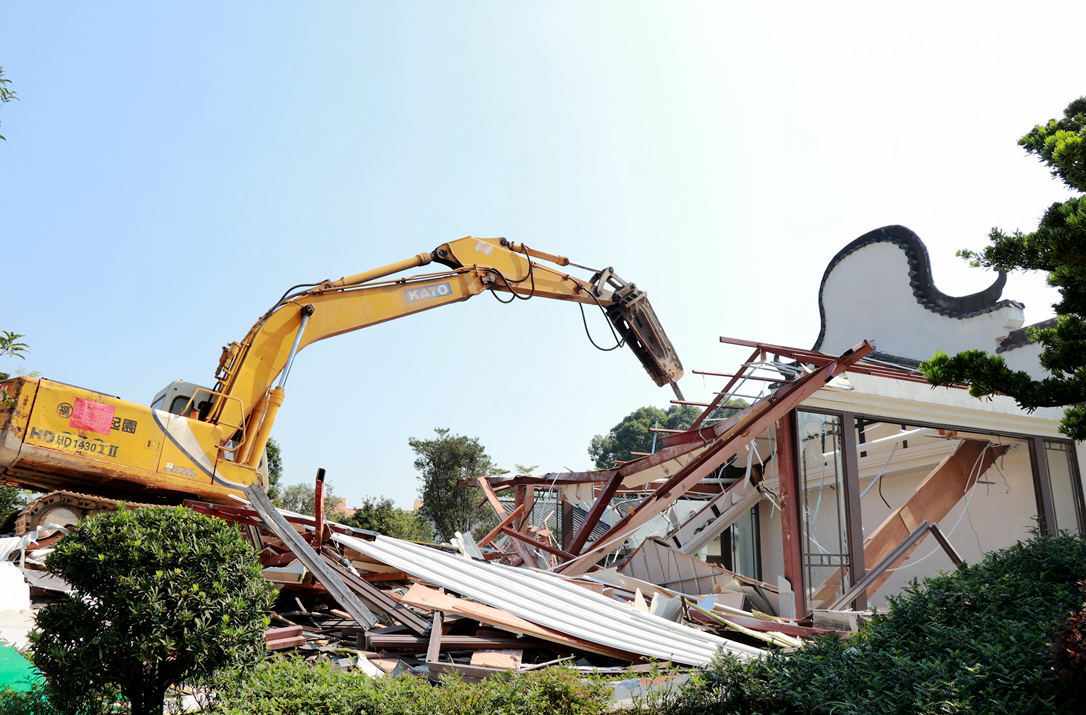 重磅！两幢违建豪宅被拆除，重建城市秩序之光