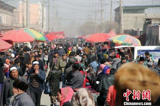 独家揭秘！70余万无锡市民齐聚新疆巴扎，掀起全民狂欢热潮！悬念揭晓！