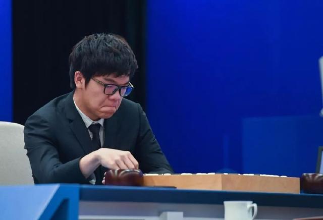 震惊！天才女棋手因AI作弊遭禁赛八年，深度探究事件内幕